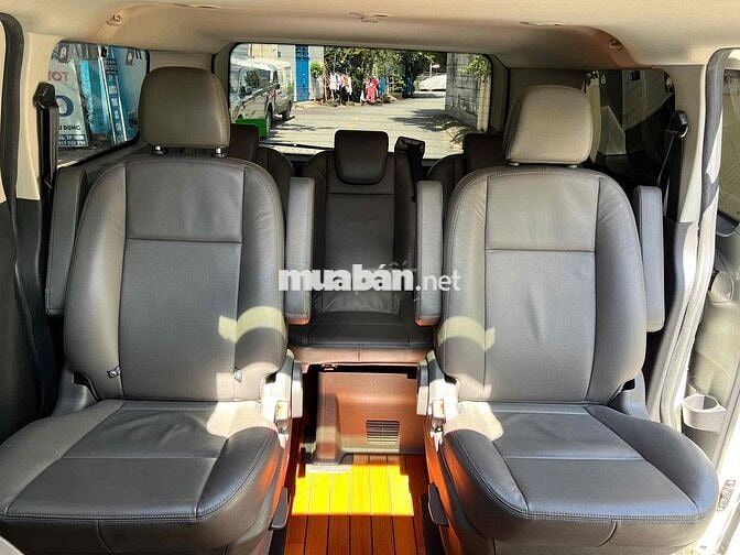 SIÊU CỌP TOURNEO 2019 TITANIUM LƯỚT BIỂN HCM