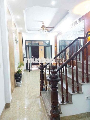 💥 Bán nhà phố Lĩnh Nam – 30m² × 5 tầng – full nội thất – gần ô tô 💥