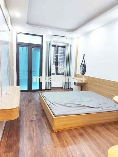 💥 Bán nhà phố Lĩnh Nam – 30m² × 5 tầng – full nội thất – gần ô tô 💥