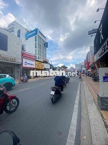 Mặt bằng kinh doanh 64m2 mặt tiền đường Võ Văn Ngân, Q. Thủ Đức