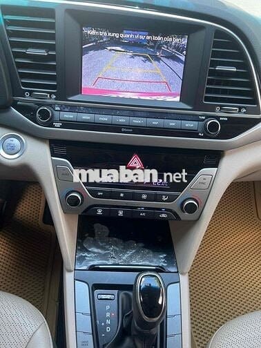 Tôi cần bán gấp Elantra 1.6 số tự động