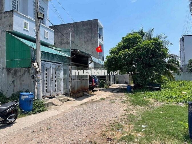 chính chủ bán đất 1/ kênh tham lương, phường bình tân ( tan tạo)