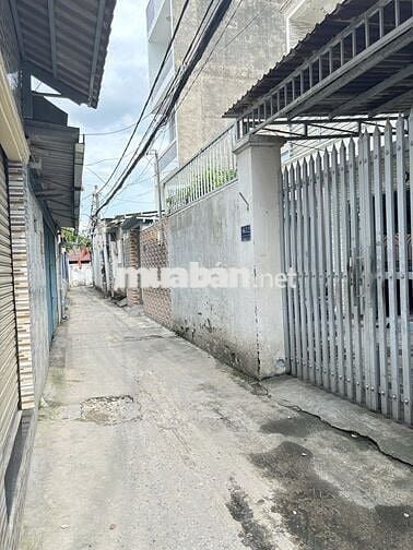 BÁN NHÀ NGAY CHỢ AN NHƠN, (P AN NHƠN),  NGANG 5.4M HIẾM,  GIÁ 4.6 TỶ