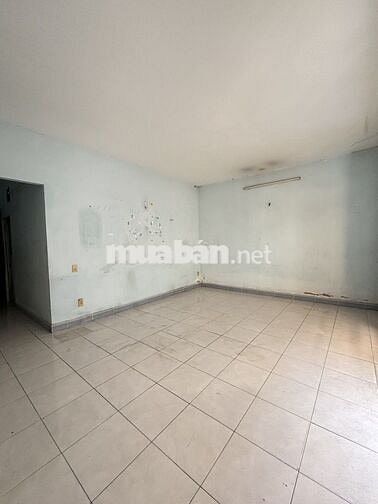 BÁN NHÀ NGAY CHỢ AN NHƠN, (P AN NHƠN),  NGANG 5.4M HIẾM,  GIÁ 4.6 TỶ