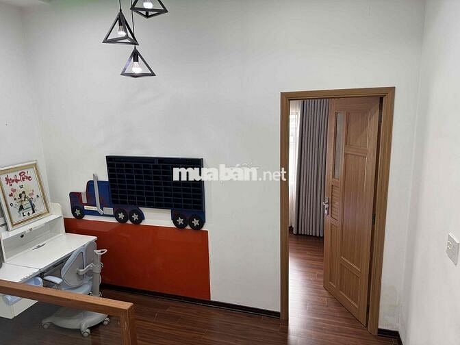 CHO THUÊ NHÀ NGUYÊN CĂN 3 TẦNG