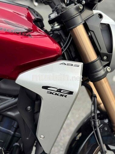 Bán HONDA CB300R siu đẹp nhiều đồ chơi BSTP