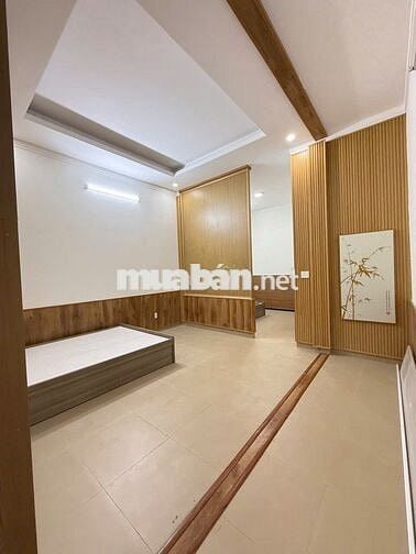 BÁN NHÀ MẶT TIỀN Y ĐÔN – TRUNG TÂM PHỐ – FULL THỔ CƯ