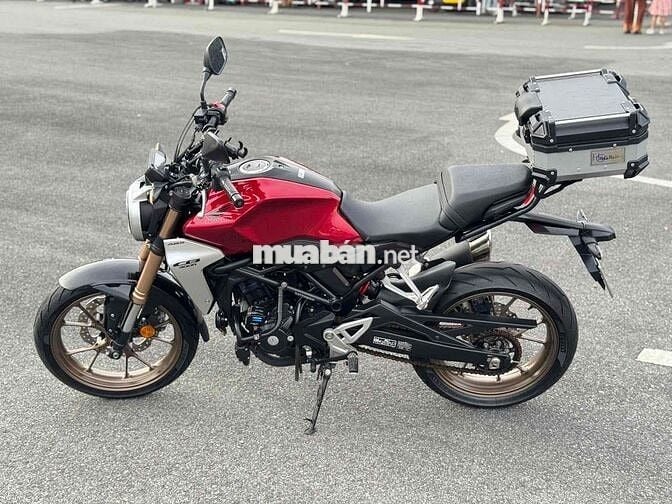 Bán HONDA CB300R siu đẹp nhiều đồ chơi BSTP