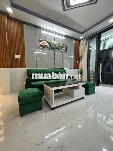 Cho thuê nhà nguyên căn.Đường Huỳnh Tấn Phát.Q7.