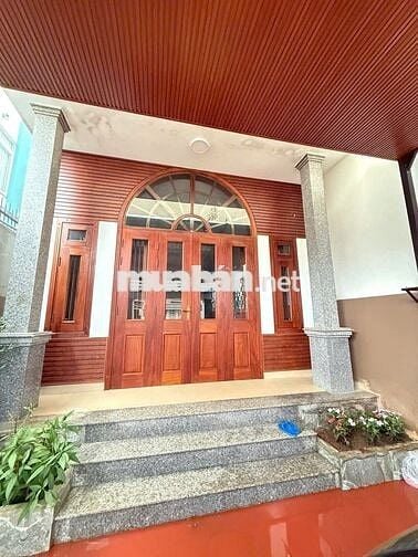 BÁN NHÀ MẶT TIỀN Y ĐÔN – TRUNG TÂM PHỐ – FULL THỔ CƯ