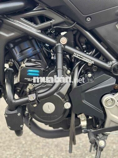 Bán HONDA CB300R siu đẹp nhiều đồ chơi BSTP