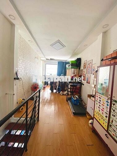 MẶT TIỀN  443 THỐNG NHẤT, P.11, GV. KINH DOANH SẦM UẤT