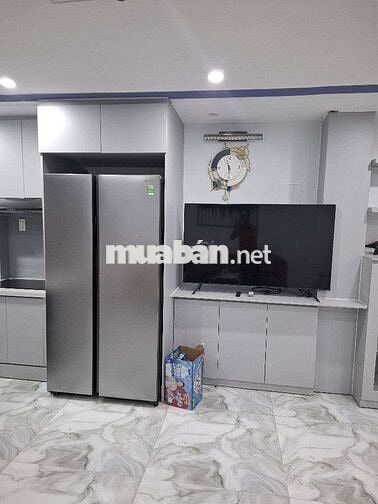 Xe hơi ngủ trong nhà, 5x10, 4 tầng, đường Thống Nhất Q.Gò vấp