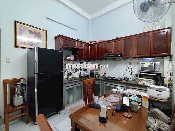 Hạ Giá 500tr Bán nhà Hướng Đông Nam mặt tiền đường Phước Long