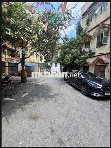 Tôi cần bán nhà 3tầng,mặt ngõ ô tô chánh đỗ ngày đêm