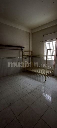 Phòng trọ giá rẻ 20m2 ở Đường Quang Trung, Gò Vấp đối diện Bệnh Viện G