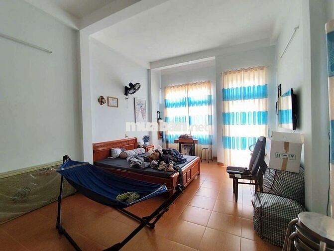 Hạ Giá 500tr Bán nhà Hướng Đông Nam mặt tiền đường Phước Long