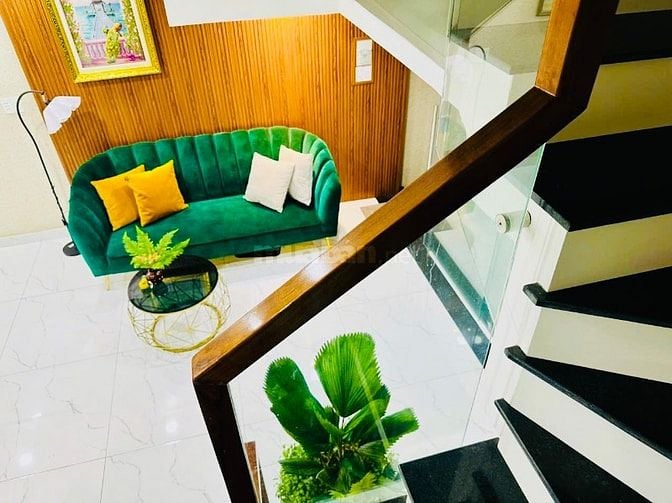 ● Siêu Phẩm GÒ VẤP : Ngang 5m / Hẻm Xe Hơi 7m / Tặng Full Nội Thất ●