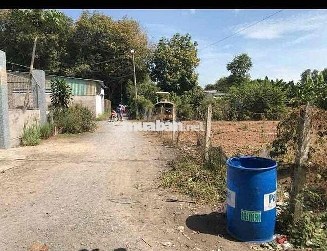 Đất ngộp bank 1/ nguyễn thị nê (1225m2- 240TC), phú hoà đông