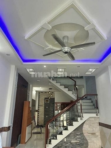 Bán nhà trệt 2 lầu + turm đường Làng Tăng Phú , Quận 9