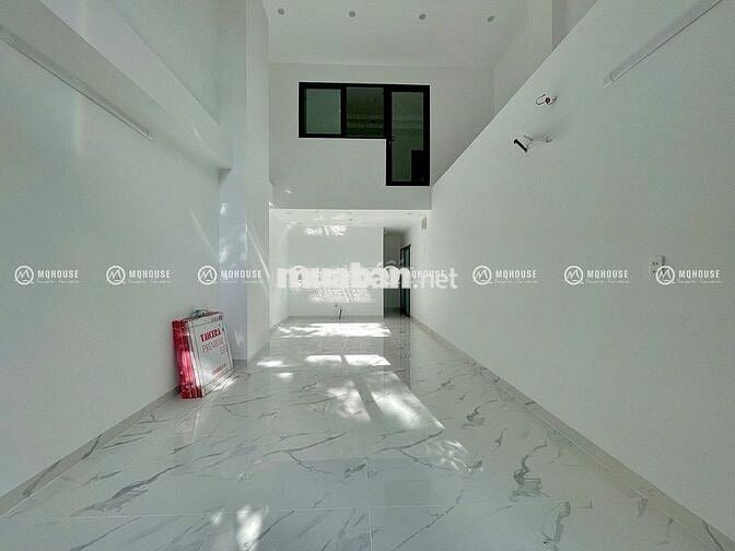 Cho thuê mặt bằng nhà mới xây nội thất cao cấp