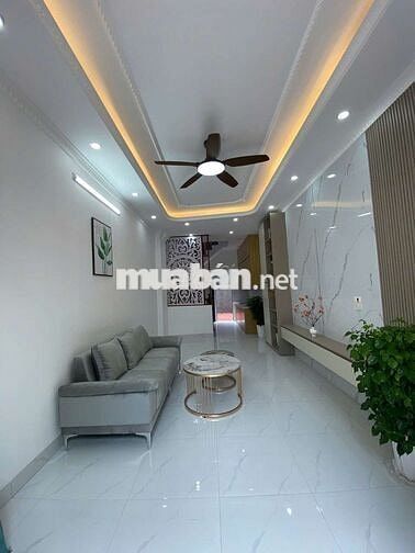 🏠 Nhà Cự Khối - lô góc 3 thoáng - 5 tầng mới - ô tô đỗ cửa