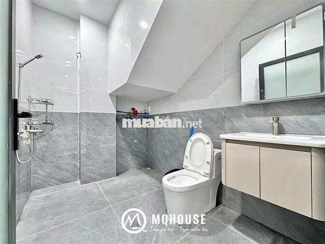 Cho thuê mặt bằng nhà mới xây nội thất cao cấp