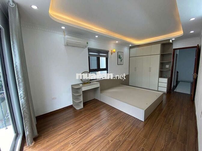 🏠 Nhà Cự Khối - lô góc 3 thoáng - 5 tầng mới - ô tô đỗ cửa