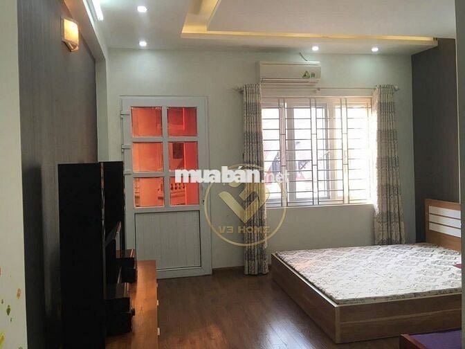 VC271. CHO THUÊ NHÀ MẶT ĐƯỜNG TÔ VŨ 4 NGỦ FULL ĐỒ