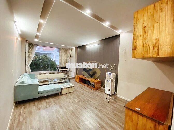 VC271. CHO THUÊ NHÀ MẶT ĐƯỜNG TÔ VŨ 4 NGỦ FULL ĐỒ