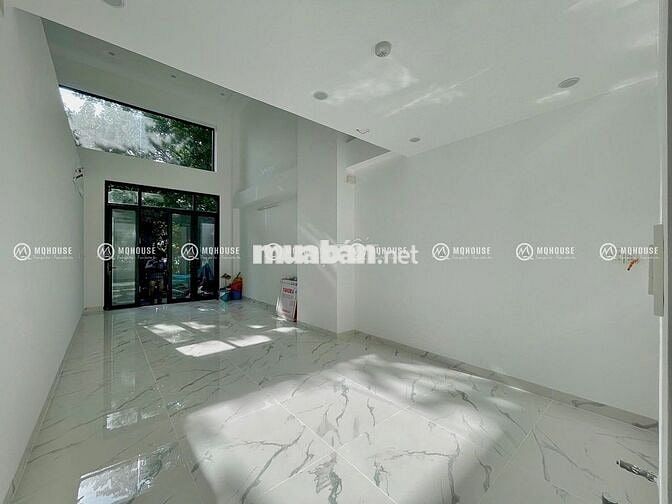 Cho thuê mặt bằng nhà mới xây nội thất cao cấp