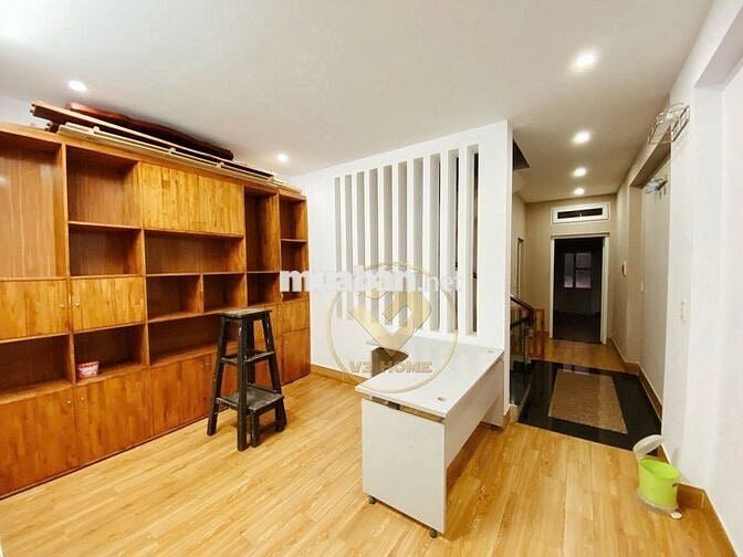 VC271. CHO THUÊ NHÀ MẶT ĐƯỜNG TÔ VŨ 4 NGỦ FULL ĐỒ