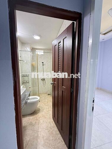 CHO THUÊ PHÒNG TRONG NHÀ GIỜ TỰ DO - TÂN PHÚ