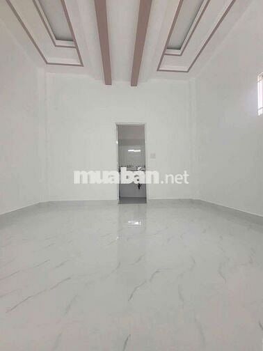 BÁN NHÀ HUỲNH TẤN PHÁT KẾ BÊN PHÚ MỸ HƯNG - DT:64M GIÁ 4TY99 TL