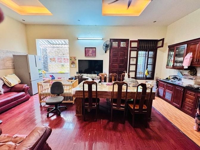 Bán BT Tây hồ - Vài bước ra Hồ tây - Đáng sống bậc nhất 146m2, Mt 7,3m