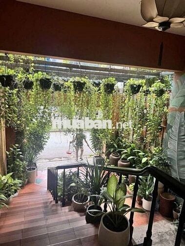 CHO THUÊ TÒA NHÀ MẶT TIỀN NGUYỄN ĐÌNH CHIỂU, QUẬN 1