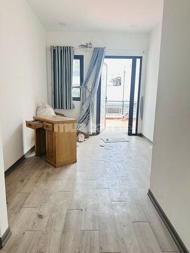 Nhà bán Quận 3 đường Lê Văn Sỹ nhỉnh 12,x tỷ