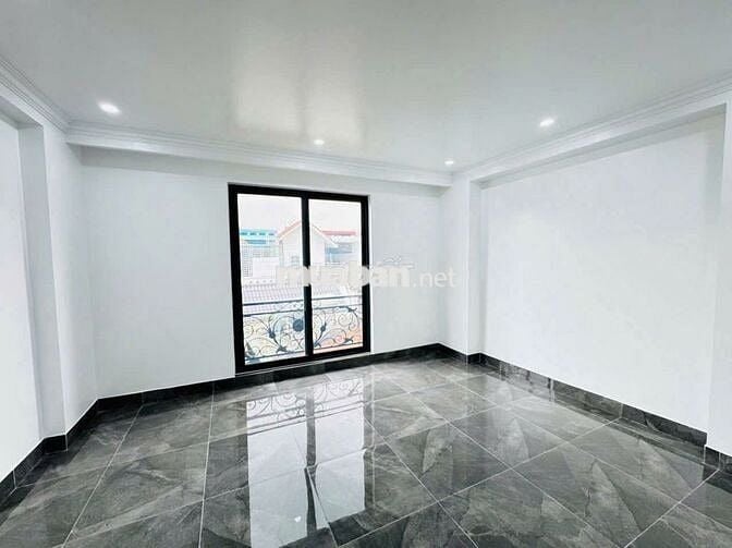 VC573. CHO THUÊ NHÀ MẶT NGÕ KIỀU SƠN - VĂN CAO CÓ 4 NGỦ FULL ĐỒ