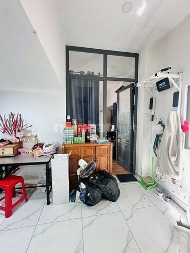 Nhà bán Quận 3 đường Lê Văn Sỹ nhỉnh 12,x tỷ