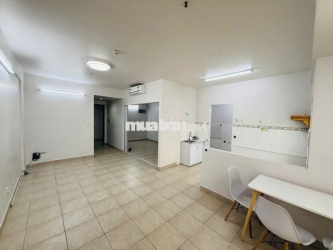 Chính chủ cho thuê căn hộ 50m2 1 PN Ehome3 miễn trung gian