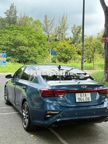 Kia Cerato 2021 Luxury 1.6 AT - 52000 km