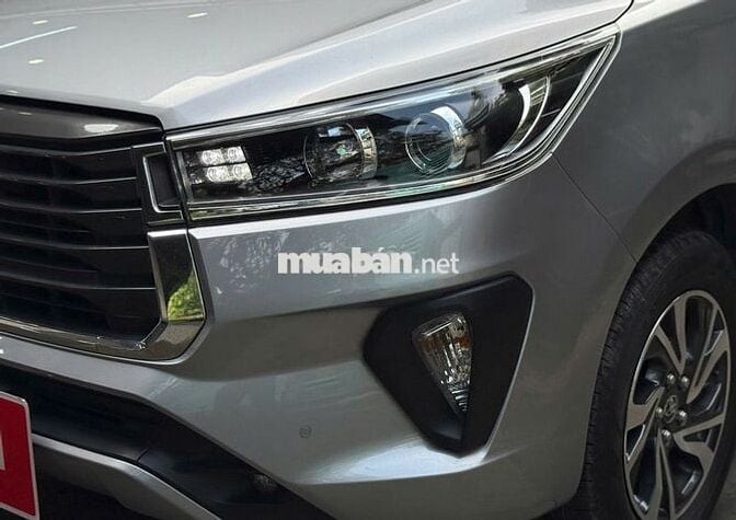 Innova 2023 2.0G AT - Tự Động (Giá Thương Lượng)