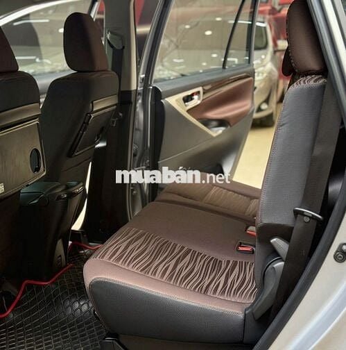 Innova 2023 2.0G AT - Tự Động (Giá Thương Lượng)