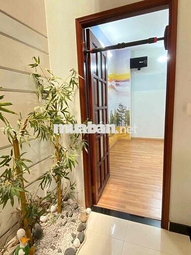 Cho thuê nhà mặt tiền khu Bình Phú Q6