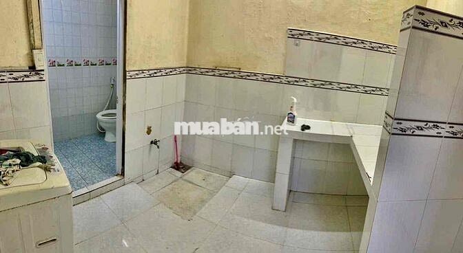 Cho thuê nhà hẻm 1/ Lò Gốm P8 Q6