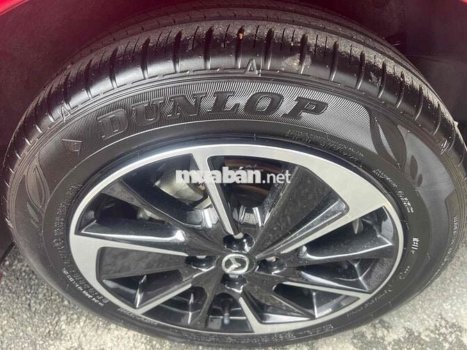 Mazda 2 Sport Luxury 2024 đi 4.400 Km Xe Đẹp