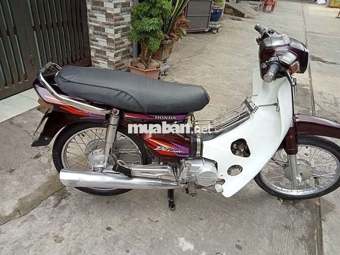 Dream mới sườn sáng bóng ko mục máy mạnh ngon