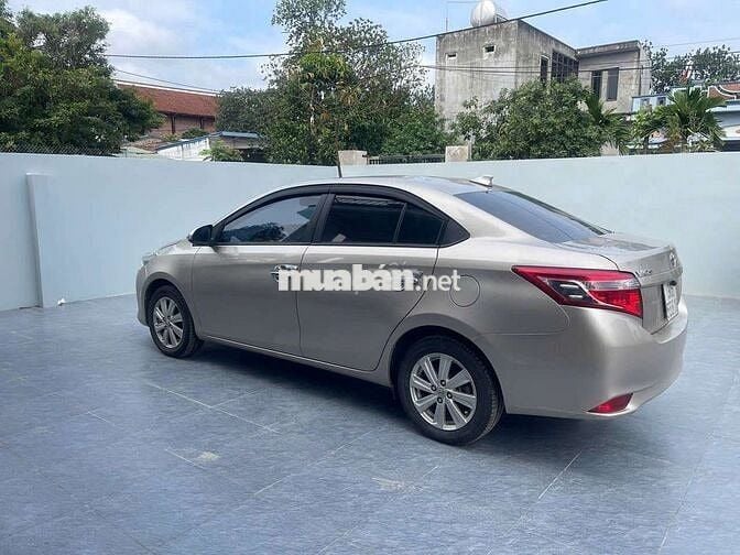 2016 E Số sàn- 120000 km