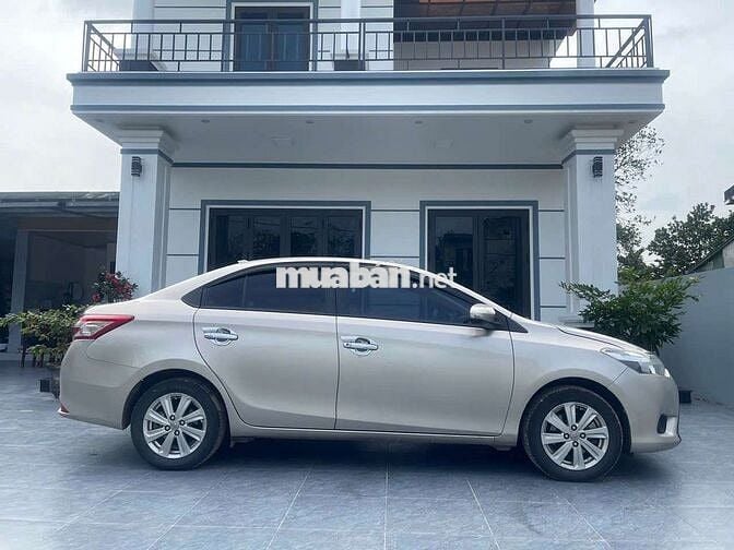 2016 E Số sàn- 120000 km