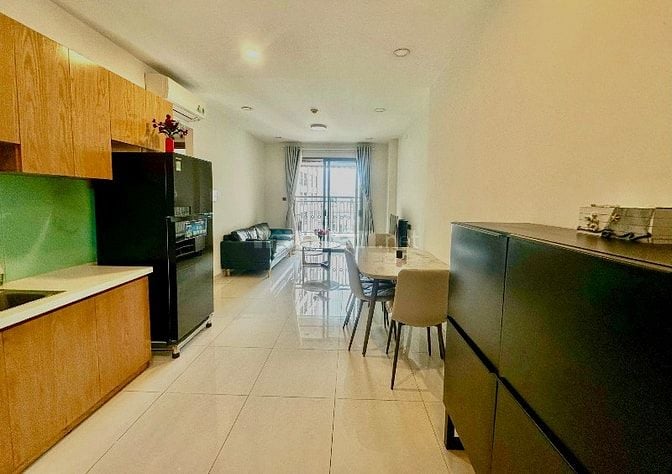 Cho thuê căn hộ Sài Gòn Royal 2 PN, full nội thất cao cấp 60m2